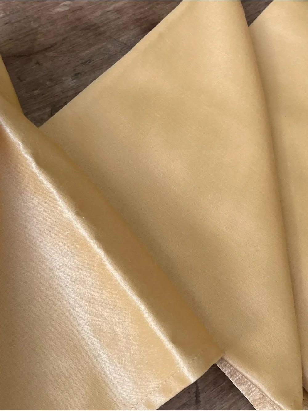 Set of 9 Bright Gold 18